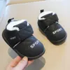 Botas de Nieve para Niños 2026 Invierno Nuevo Estilo Botines Cortos para Niños Más Terciopelo Más Gruesos Botas de Algodón para Niñas Calientes Zapatos de Algodón para Bebé