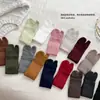 Calcetines de punta para mujer estilo coreano para otoño e invierno, color liso, casuales y versátiles para ir al trabajo, calcetines altos de algodón puro, disponibles en negro y blanco