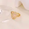 Anel de Ouro 18K Banhado com Zircônia Multicamadas Estilo Luxo Leve para Mulheres, Brilhante Cheio de Diamantes Cristal Zircônia Geométrico Anel para Dedo Indicador Joia Nova