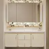 Mueble de baño pastoral color crema estilo francés con lavabo integrado de cerámica, diseño de montaje en pared, protección ambiental nivel E0, construcción perfecta multicapa de madera maciza