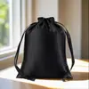 Bolsa de satén con cordón Imitación de seda Mini bolsa para joyas Bolsa para empaquetar joyas y pelucas Bolsa de satén Lista para la venta
