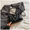 Bolso bandolera de cadena de color liso estilo coreano para mujer, modelo nuevo principios de otoño 2026, bolso cruzado de moda para el trabajo y el trayecto