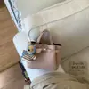 Bolsa de Mão Preta Tendência Modelo Balde para Mulheres 2026 Novo Modelo Único de Alta Qualidade Crossbody Pequena Bolsa Tote