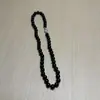 Collar Retro Estilo Neutro Blanco y Negro Alto Brillo Perlas de Imitación con Cuentas Cadena para Clavícula Moda Simple Elegante Hebilla de Lingote