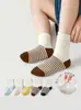 Calcetines de media pantorrilla de primavera y otoño para niños transfronterizos con suelas de bloques de color, simples y versátiles, adecuados para niños y niñas, estudiantes y niños mayores, calcetines deportivos