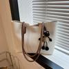 Bolso de gran capacidad Otoño e Invierno 2023 nuevo moderno de alta calidad bolso de hombro moderno retro bolso de mensajero bolso tote texturizado