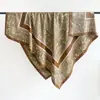 Pañuelo cuadrado con estampado de escena urbana estilo europeo JM, accesorio elegante para traje, fuente de suministro para transmisión en vivo de comercio electrónico