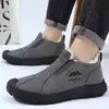 Zapatos para Hombre 2026--Nuevos Zapatos de Algodón de Invierno Cálidos Más Terciopelo Más Algodón Botines Cortos Cómodos Versátiles Botas de Nieve Comercio Exterior al por Mayor