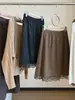 Falda de gamuza con ribete de encaje, nueva colección de otoño para mujer, estilo coreano retro de cintura alta, favorecedora y versátil falda midi de línea A