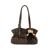 Bolsa de ombro feminina estilo francês de nicho para o dia a dia, nova moda 2026, bolsa simples, bolsa tote de alta qualidade e requintada