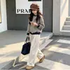 Conjunto de outono para meninas, conjunto de estilo casual, roupas infantis para meninas pequenas, moletom listrado e calça pantalona, conjunto completo estilo coreano