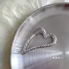Pinza Metálica para el Cabello de Tamaño Mediano con Textura Martillada para Mujer, Diseño Simple de Estrella de Cinco Puntas, Pinza Fría Estilo Francés tipo Tiburón para Recogido en la Parte Trasera de la Cabeza