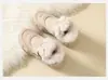 Sapatos atléticos e casuais femininos, nova coleção outono/inverno 2026, leves, antiderrapantes, com cadarços e fechos de velcro, confortáveis de usar e forrados com fleece para maior calor