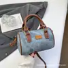 Bolsas Populares Transfronteiriças da Moda Deste Ano para Mulheres 2026 Moda Nicho Bolsa Transversal Bolsa de Mão Cor Color Blocking Super Quente Bolsa Almofada