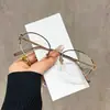 2026 Nuevas Gafas de Sol Retro Estilo Metal Old Money Europeo y Americano para Mujer, Forma Ovalada, Protección UV, Gafas de Sol para Proteger del Sol