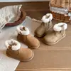 Botas de Nieve para Niñas Estilo Nuevo de Otoño Botas de Algodón Calientes Engrosadas con Felpa Botas Cortas para Niños Botas de Algodón Suaves Antideslizantes para Niños Medianos y Grandes