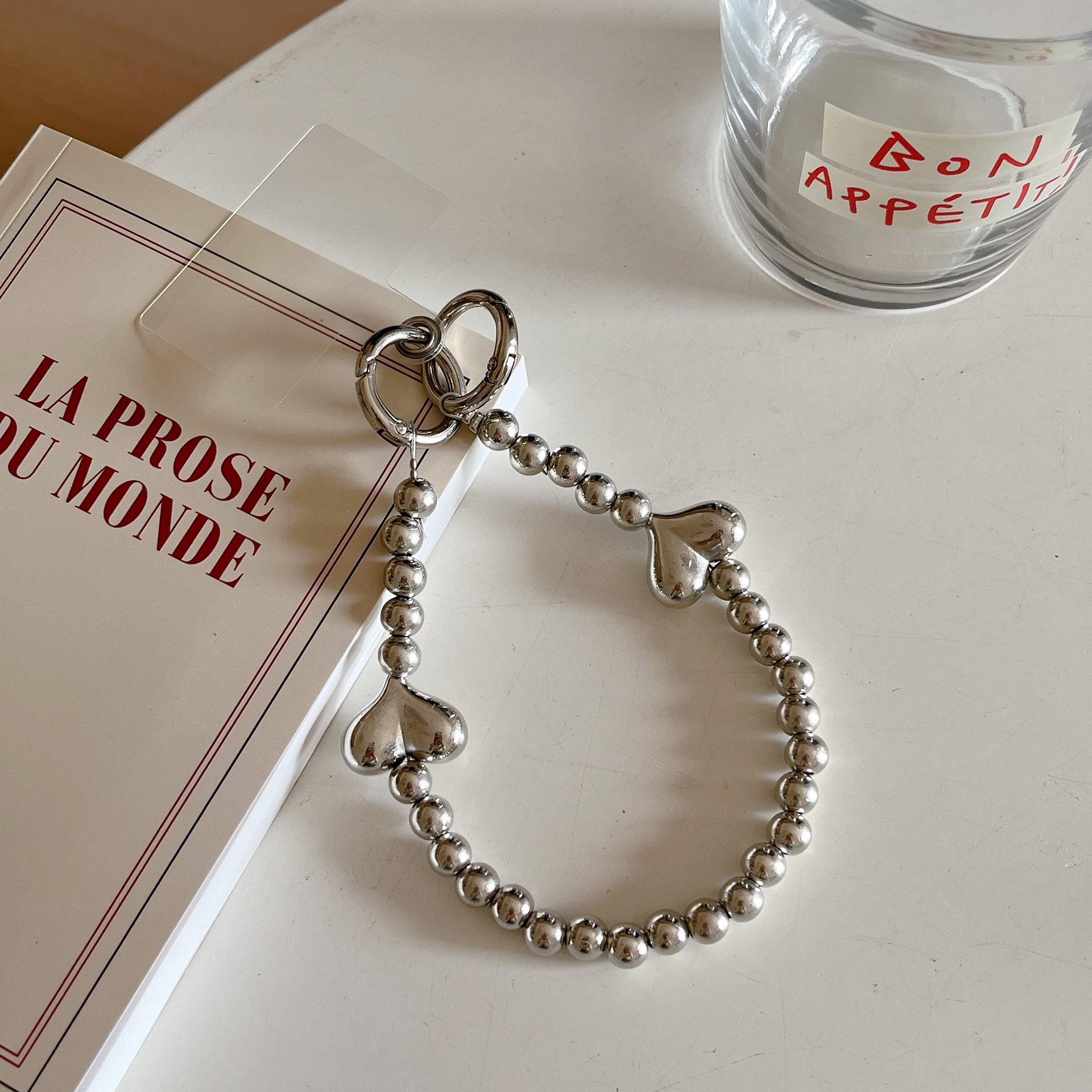 E260CE65-3205-4546-B19F-D18FA2