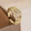 Anillo Abierto de Alto Nivel Calado Incrustado con Diamantes, Diseño Completo de Circonita Chapado en Oro Cobre, Anillo Ajustable de Lujo Ligero de Nicho para Uso Diario