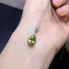 Colgante de Peridoto Natural Plata de Ley 925 Incrustado con Proceso de Galvanoplastia Bicolor Tamaño de la Piedra Principal 6*9mm,