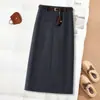 Saia Midi de Cintura Alta Personalizada para Mulheres, Outono/Inverno, Evasê, Elegante, Versátil, Cinza, Preto, Corte Reto, Fenda, Grande