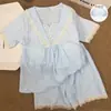 Ropa de casa estilo princesa talla grande con sujetador incorporado, pijama de cuello en V con ribete de encaje para mujer, se puede usar en el exterior, hermanas de talla grande