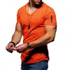 Comercio exterior transfronterizo nueva camiseta de manga corta para hombre estilo europeo y americano cuello en V para hombre color liso ajustada camiseta básica suministro directo del fabricante talla europea