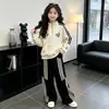 Conjunto de otoño para niña 2026 nuevo estilo, para niños mayores, conjunto deportivo de dos piezas para otoño, conjunto de dos piezas de sudadera y pantalones de pierna ancha para niña