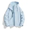 Jaqueta outdoor três em um estilo Luotuo para mulheres conjunto de duas peças super bonito para homens vestuário à prova de vento e chuva para viagens caminhadas montanhismo