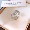 Anillo Abierto Hueco con Hebilla y Circonita Starburst Anillo para Dedo de Lujo Ligero con Sensación de Alta Gama Joyería de Mano Versátil y Exquisita para Mujeres