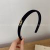 Pinza para el pelo de Metal con Letra Negra y Terciopelo Negro Ins2026 Coreana, Pinza de Garra de Moda Estilo Chanel, Pinza para Flequillo, Accesorio para el Cabello