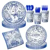 Decoraciones para fiestas navideñas con temática de conejito de Pascua en porcelana azul y blanca, cestas de flores, vajilla desechable, manteles, platos y vasos de papel