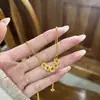 Collar de Moneda de Cinco Emperadores Triturada de Hielo Exquisito y que Atrae la Riqueza, Nunca se Desvanece, para Mujer, Diseño de Nicho con un Toque de Moda de Alta Gama