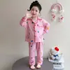 Conjunto de Pijama para Meninas, Estilo Primavera e Outono, Novo Modelo de Algodão para Meninas de 3-5 Anos, Cardigã Cartoon de Primavera, Roupa de Casa para Meninas