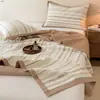 Cubrecama de algodón de doble cara, pieza única, sábana acolchada gruesa de algodón puro, apto para todas las estaciones, protector de colchón antideslizante para tatami