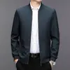 Chamarra de béisbol para hombre, nueva colección primavera/otoño 2026, estilo business casual con mangas largas estampadas, diseñada para hombres de mediana edad