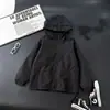 Chaqueta con capucha cortavientos para niños Estilo Primavera y Otoño Ligera para Exteriores Tres Colores Disponibles 2813