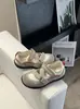 Sandálias Mary Jane Feias Fofas para Uso Externo com Fecho de Velcro Envolvente para Mulheres 2026 Outono Novos Sapatos Casuais Respiráveis Leves