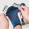 Meias Invisíveis de Tricô Casuais Primavera/Verão Masculinas, Meias Curtas Listradas Modernas Antiderrapantes, Meias Masculinas de Algodão, Meias Zhuji em Estoque