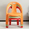 Banquinho Pequeno Antiderrapante Empilhável Doméstico Mesa de Centro Baixa Espessa para Trocar Sapatos de Crianças Banquinho Baixo Banquinho com Braço para Adultos Cadeira de Plástico para Adultos