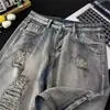 Shorts de Mezclilla Claros para Hombre, Estilo Delgado de Verano, Marca de Moda, Pantalones de Cinco Puntos Rasgados, Moda Estilo Coreano, Pantalones de Corte Ajustado de Longitud Media, Shorts Desgastados