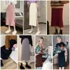 Falda de Punto con Abertura Estilo Nuevo Primavera y Otoño Cintura Alta Línea A Longitud Media Cadera Adelgazante y la Más Fácil de Combinar Falda de un Solo Paso Tendencia Ins