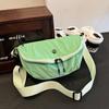 2026 Nueva Bolsa de Pecho Deportiva Casual para Mujer, Bolso Cruzado Simple y Versátil, Bolso de Hombro Único Ligero de Tela Lavada