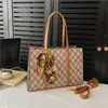 Bolso de Mano de Lujo Ligero para Presbicia Bolso de Hombro para Mujer Nuevo 2025 Bolso Tote de Gran Capacidad para el Trabajo Bolso de Hombro de Gama Alta