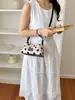 2026 Verão Novo Nicho Estiloso Bolinhas Portátil de Ombro Bolsa de Tecido Tendência Versátil Pequena Bolsa Feminina Atacado Bolsas Femininas