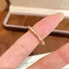 Novo bracelete TikTok estilo chinês com sete contas cravejadas de diamantes para mulheres, moderno, requintado, versátil, com um design único de anel aberto torcido