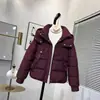 Chaqueta de Algodón Gruesa con Capucha para Mujer, Invierno 2025, Nueva, Ajustada, Corta, Moda, Holgada, Tendencia, Ropa de Abrigo de Algodón