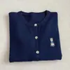 Cardigã estilo RENA Academy, redutor de idade, slim fit, gola redonda com bordado de urso, blusa de tricô versátil e modeladora de manga longa