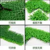 Techo de césped artificial de simulación de plástico Flores de césped artificial Alfombra de balcón artificial Techo césped artificial de garantía