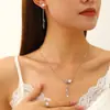 Pendientes de Flor de Hoja Simples de Moda Ins Europea y Americana Accesorios de Collar Joyería de Lujo Ligero de Gama Alta de Diseño de Nicho para Mujer