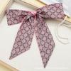 Pañuelo de Seda Versátil de 96 cm de Largo con Lazo, Cinta Floral y Cinta Decorativa para Atar el Cabello o Decorar Bolsos como Recuerdo